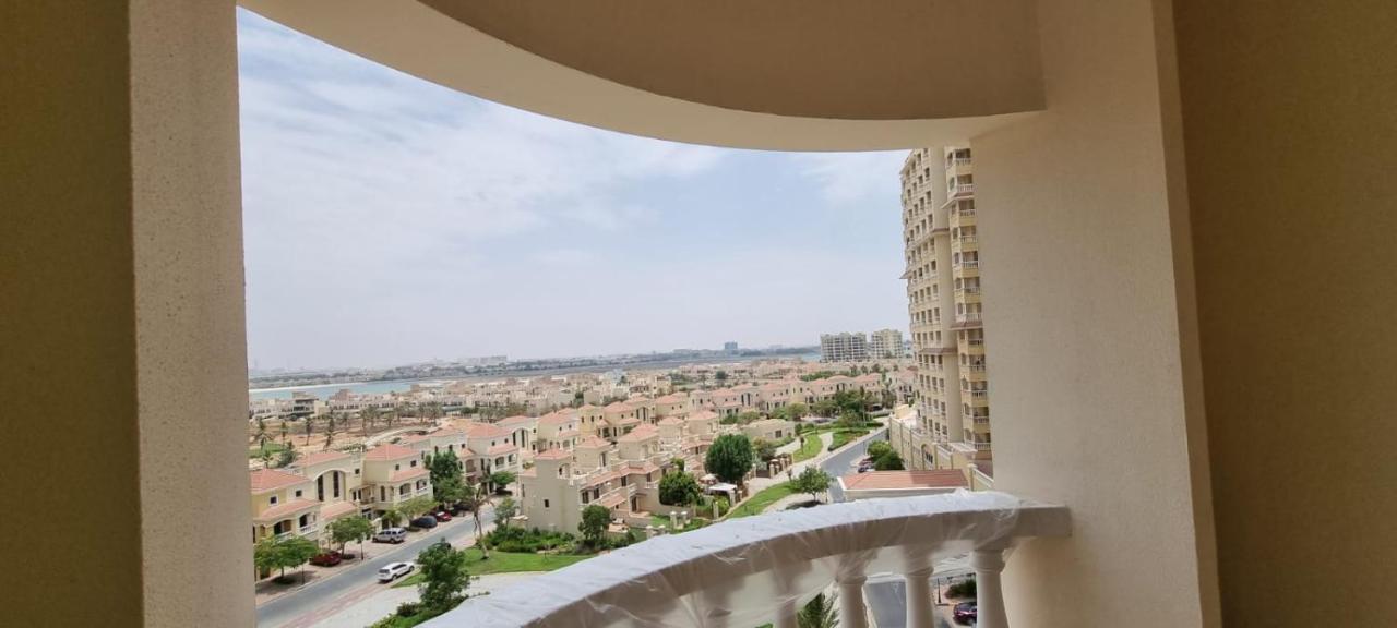 Lovely Lagoon View Studio Apartment Ras al-Khaimah Bagian luar foto